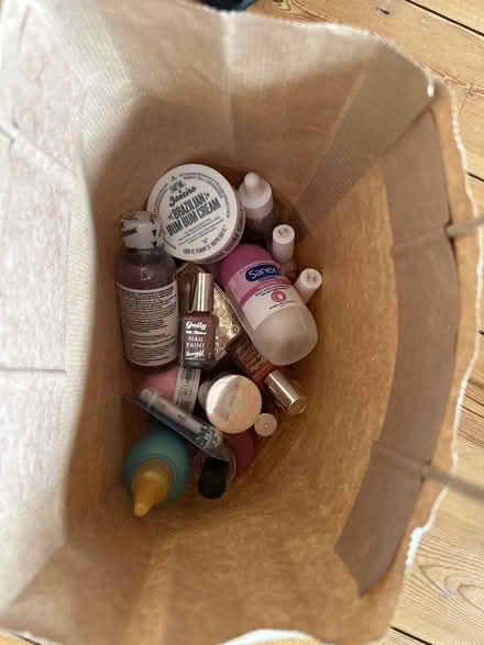 Photo of free Bag of beauty skincare make up (Hollingbury, BN1) #1