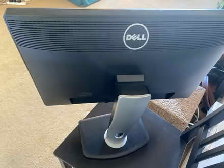 Photo of free Dell flat monitor (Isleworth, TW7) #2