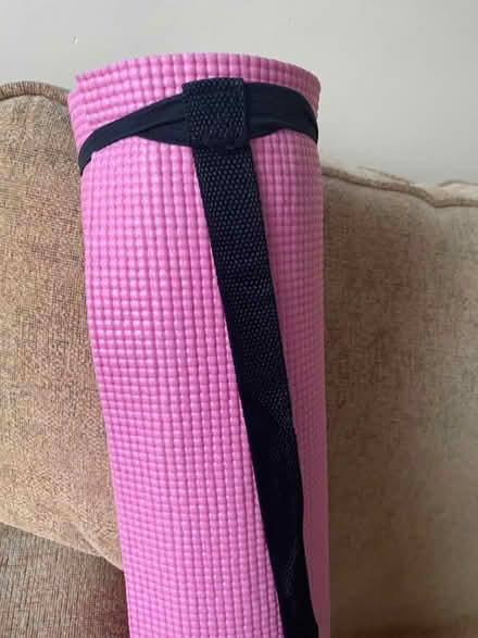 Photo of free Pink yoga mat (CV6) #1