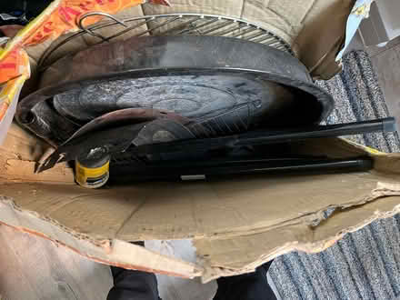 Photo of free Large Kettle Barbecue (Trumpsgreen GU25) #2