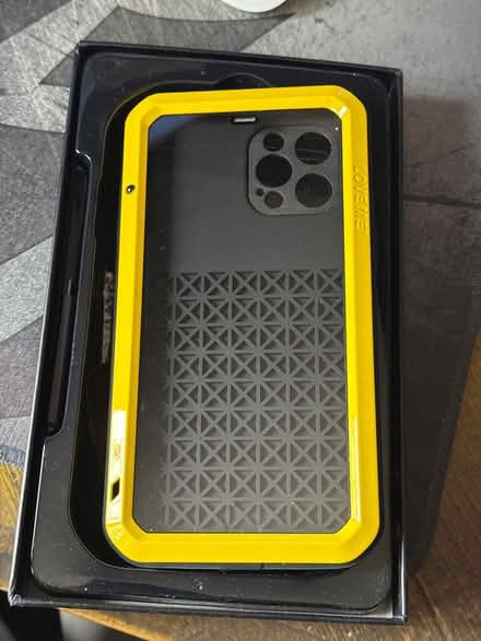Photo of free iPhone 12 Pro Max waterproof case (Wareham BH20) #2