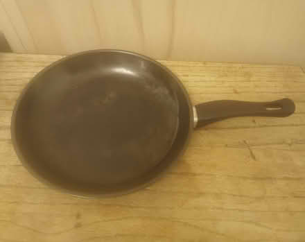 Photo of free Frying pan (Ore TN35) #1