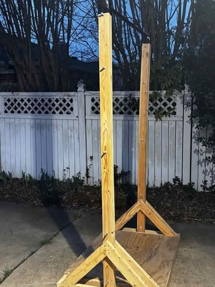 Photo of free Heavy duty pull-up bar (Alexandria (Alexandria (Groveton), VA) #2