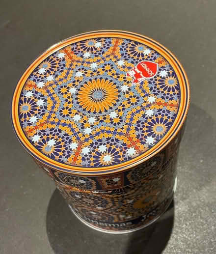 Photo of free decorative tin (GU14) #4