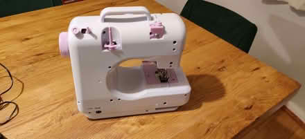 Photo of free Sewing machine (Highters Heath B14) #3