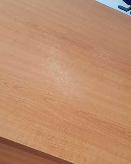 Photo of free Desk / Table (Stubbington PO14) #4
