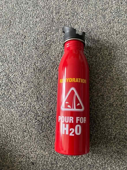Photo of free Water flask (Havant PO9) #2