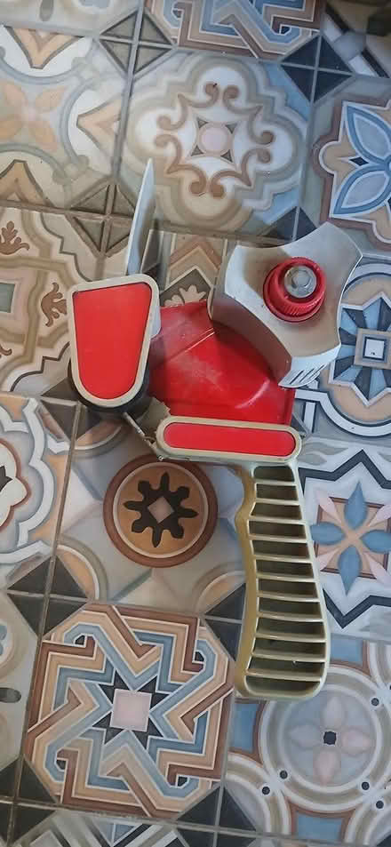 Photo of free Parcel Tape Dispenser (CT11) #1
