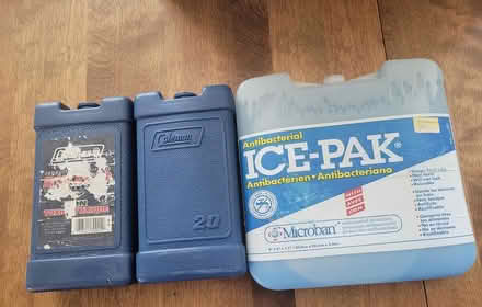 Photo of free ice packs (kiz 7p3) #1