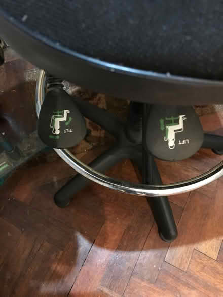 Photo of free Black office/ architecture chair (Headington OX3) #1
