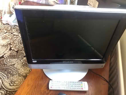 Photo of free Tv/dvd (Admaston telford) #1