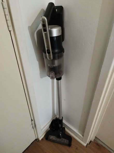 Photo of free Bush vacuum cleaner (Tottenham N17) #1