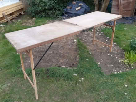 Photo of free Old wallpaper pasting table (Fishbourne PO19) #1