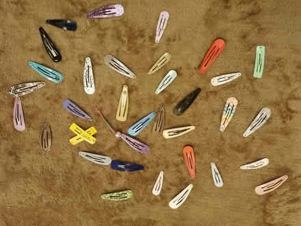 Photo of free Odd hair clips (Bathwick) (North Road) #1