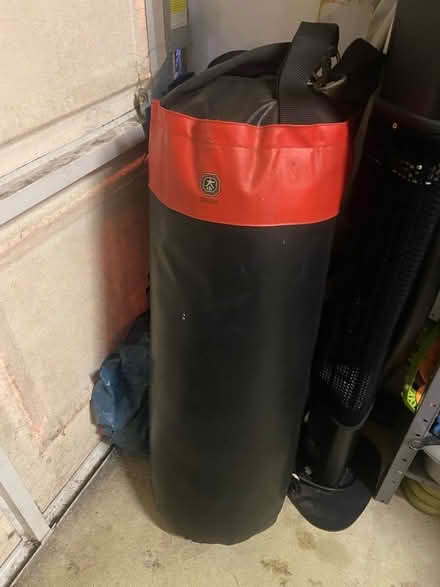 Photo of free Boxing : Punch Bag with mount (Bow Brickhill MK17) #1