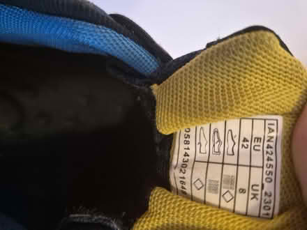 Photo of free Men's shoes (Bracknell harmans water) #2