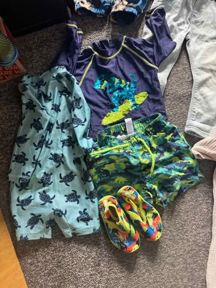 Photo of free Toddler clothes (Hammersmith) #3