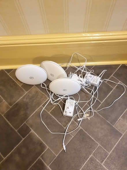 Photo of free Three BT Wifi Extenders (Central Watford WD17) #1
