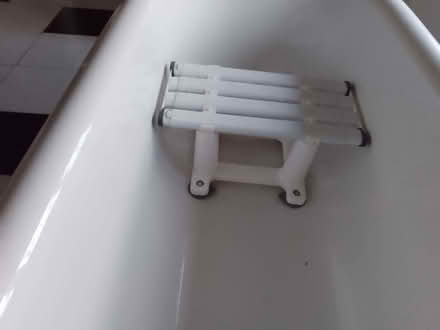 Photo of free Bath seat (Saffron Walden CB10) #1