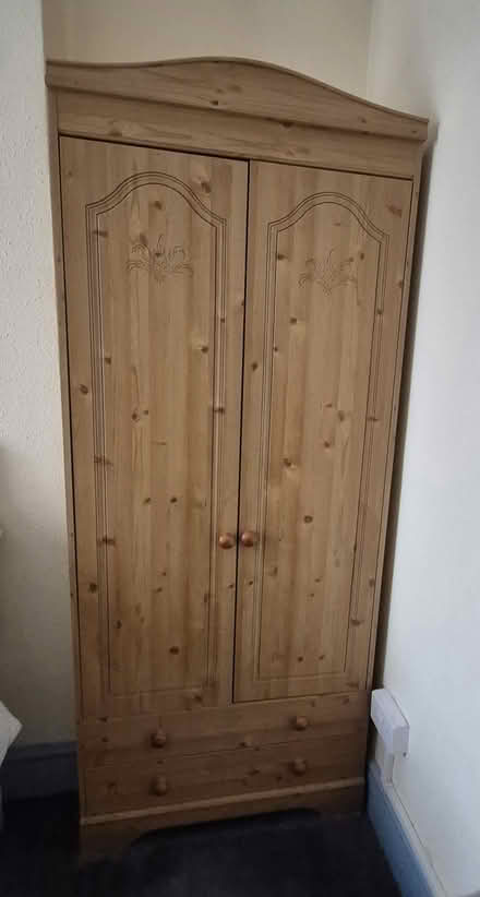 Photo of free Wardrobe and storage box (West Hampstead NW6 2EP) #1