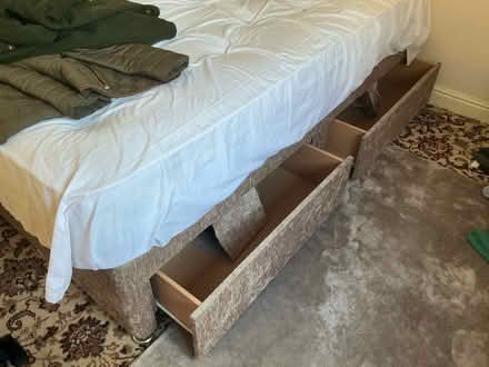 Photo of free Single divan (Four Crosses, SY22) #2