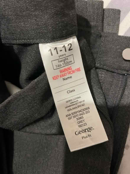 Photo of free School trousers (ME10) #1
