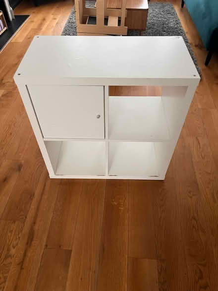 Photo of free Childrens book shelf and books (TW9) #1
