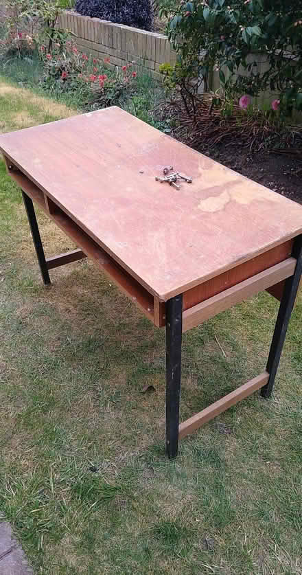 Photo of free Table/old desk (Fareham PO14) #1