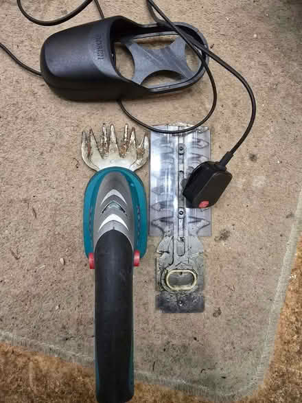 Photo of free Bosch Cordless Shaper and Edge (Hawkwell SS5) #1