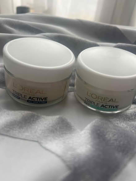 Photo of free L’ORÉAL face creams x2 (SW2) #2