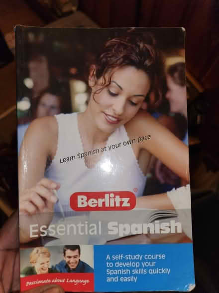 Photo of free Spanish dictionary and essential (Temple Hills,MD) #1