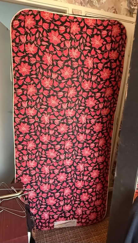 Photo of free Single Mattress (Croydon. CR2 9) #1