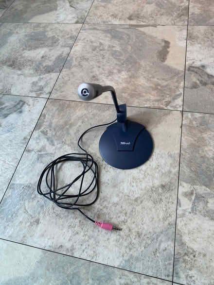 Photo of free Computer microphone (Fulwood PR2) #2