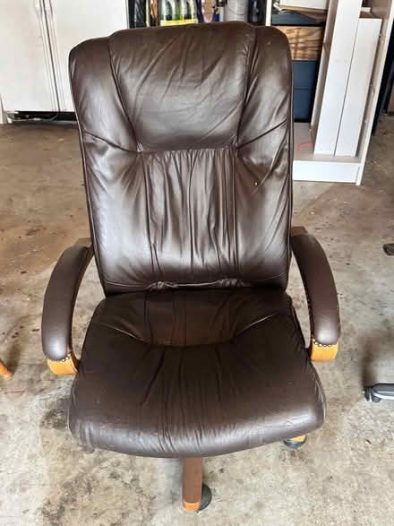 Photo of free Office chairs and stool (Groveton) (Alexandria (Groveton), VA) #2
