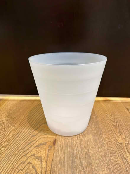Photo of free Desk bin (Oxford Circus W1F) #1