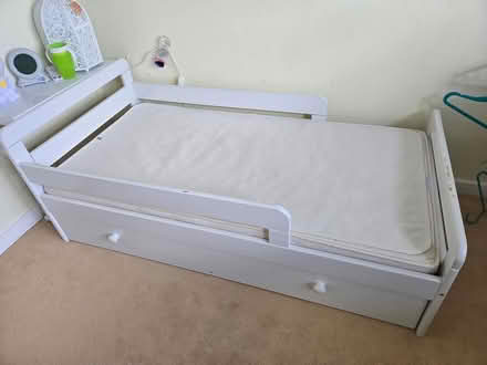 Photo of free Toddler bed (SG8 (Melbourn)) #1