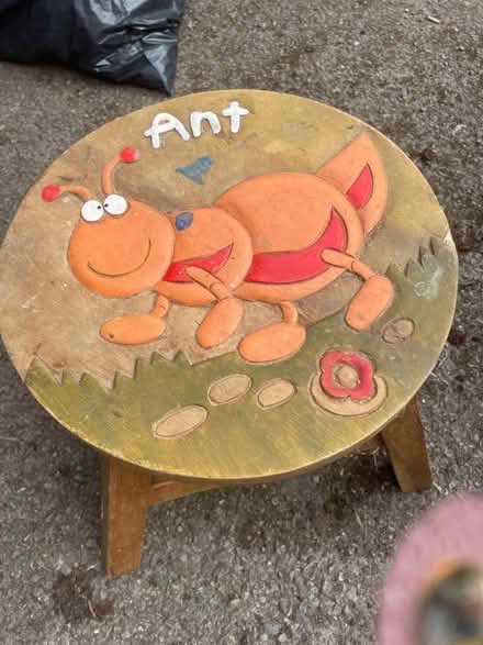 Photo of free Tiny stool (Mayford, Woking) #1