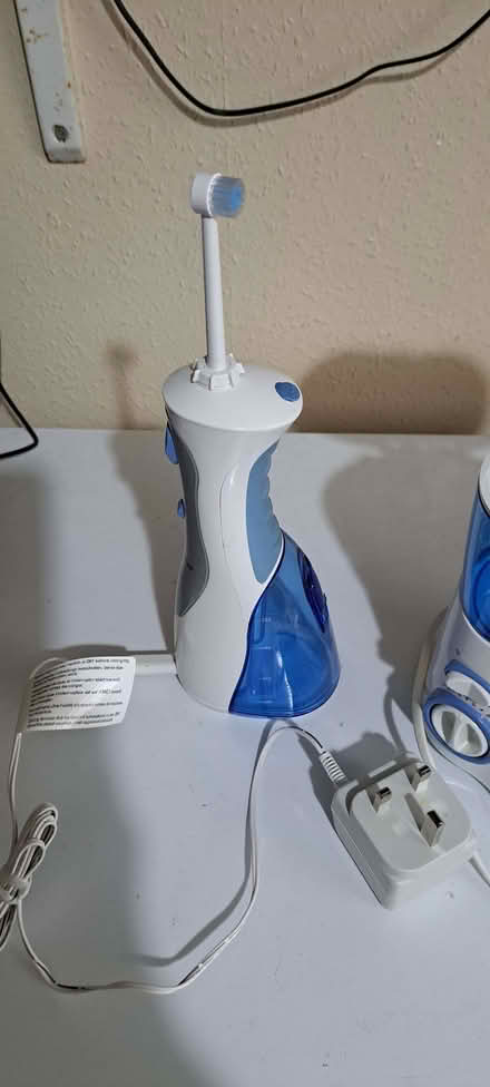 Photo of free Water flosser (Sopwell AL1) #2