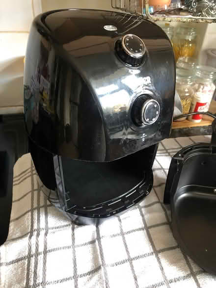 Photo of free Tower Air Fryer (Hertford SG14) #1