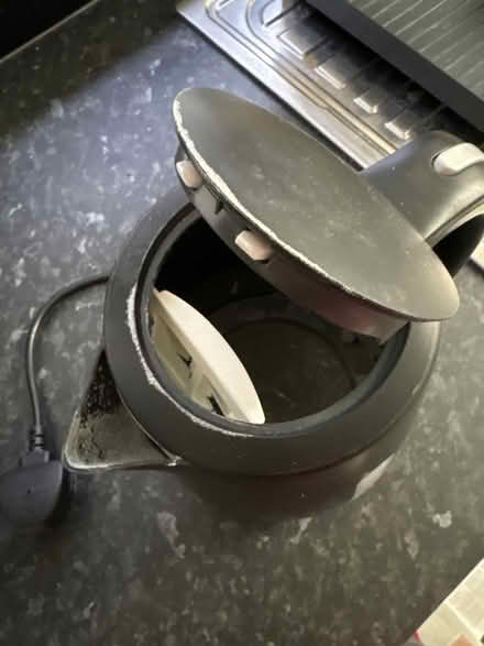 Photo of free Kettle (Tesco branded) (South Croydon) #2
