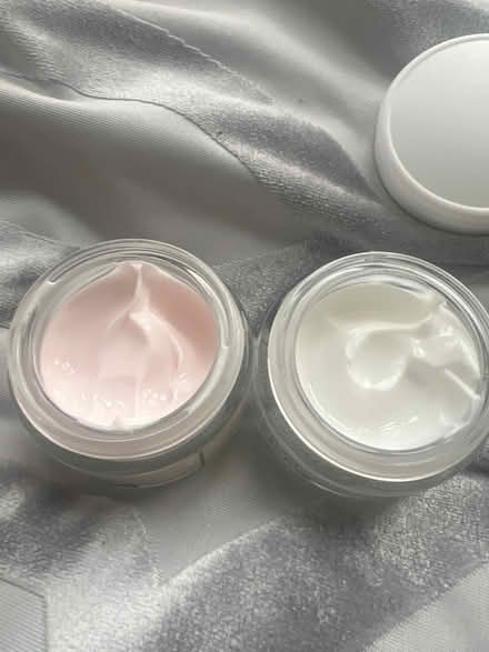 Photo of free L’ORÉAL face creams x2 (SW2) #3