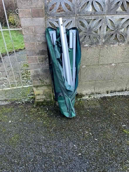Photo of free Folding camp bed (DE6 3EY Hulland Ward) #2