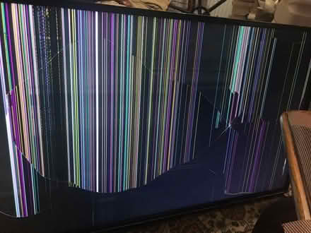 Photo of free celcus tv for parts for repair (Elephant castle) #1