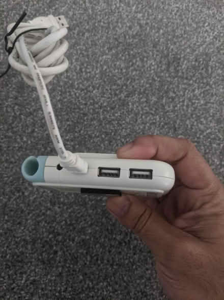 Photo of free 4 port USB hub (Stonebridge - NW10) #1