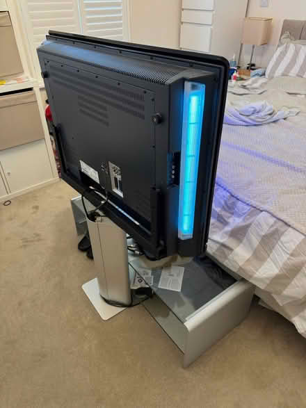 Photo of free TV LCD HD on glass stand (Basingstoke RG27) #3