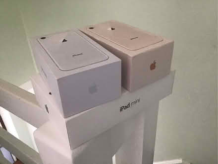 Photo of free EMPTY iPhone boxes (IP4) #1