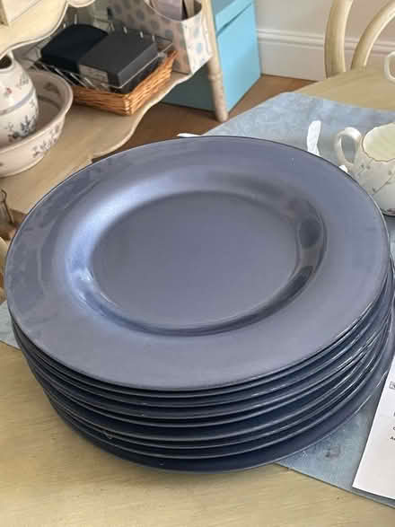 Photo of free 10 dinner plates or can be used for setting a table (Richmond TW9) #1