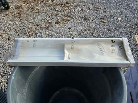 Photo of free IKEA Mosslanda Photo Shelves (Crag Bank LA5) #2