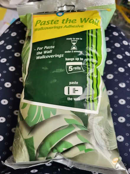 Photo of free Wallpaper paste (Shirley B90) #1