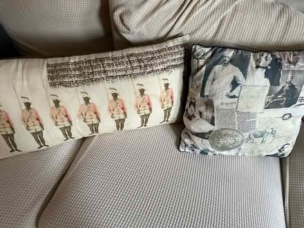 Photo of free Pillow set from India (Bloomingdale) #1